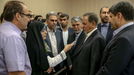  イラン第一副大統領、「ヨーロッパは、一部の企業のイランからの撤退の影響を償うことを約束した」