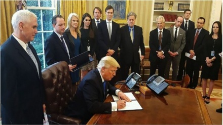 Administrata e Trumpit ndalon ndihmat e huaja