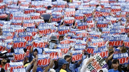  Giappone: in 70.000 scendono in piazza contro base Usa a Okinawa