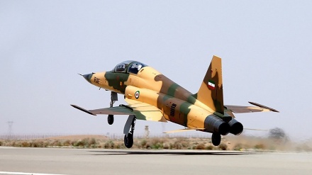 Iran Mampu Produksi Massal Jet Tempur Dalam Negeri