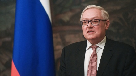 ロシア外務次官、「イランのシリア駐留は合法」