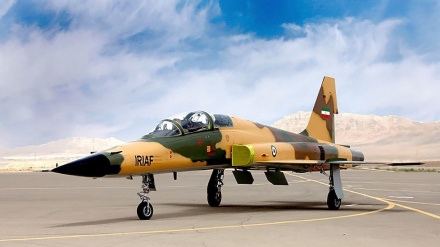 امیر دادرس: ساخت جنگنده بومی توسط ایران در جهان اسلام بی‌سابقه است