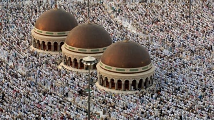 عربستان تعداد رکعات نماز تراویح مسجدالحرام را کاهش داد