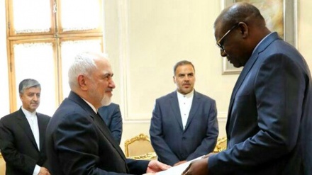 Dışişleri Bakanı'nın Tahran'daki görüşmeleri