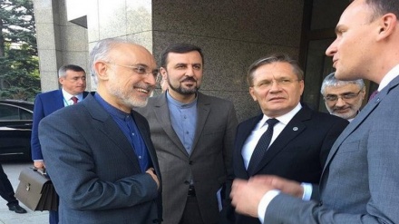 イラン原子力庁長官が、ロシア・ロスアトム社長とウィーンで会談
