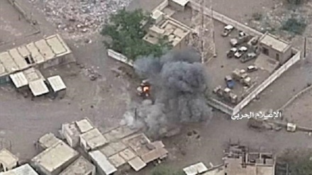 यमनी सेना की ज़बरदस्त जवाबी कार्यवाही, 30 से अधिक सऊदी गठबंधन के सैनिक ढेर और घायल