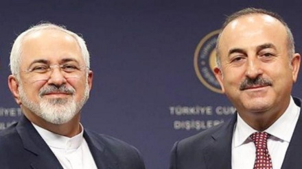 Zarif, Cavusoglu trocam pontos de vista sobre detalhes do negócio Idleb