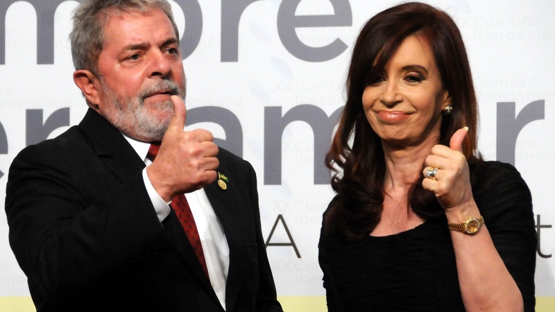 Ex-presidente argentina expressa apoio a Lula após invalidação de candidatura