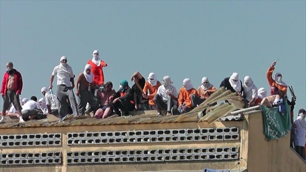 Más de 100 presos huyen de una cárcel en Brasil