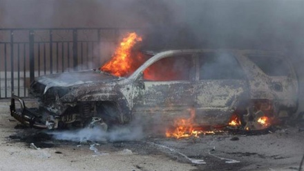 Two injured after twin car bombs explode in Mogadishu