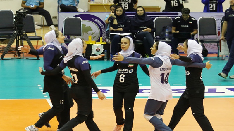 صعود زنان ایران به یک چهارم نهایی مسابقات جام کنفدراسیون والیبال زنان آسیا