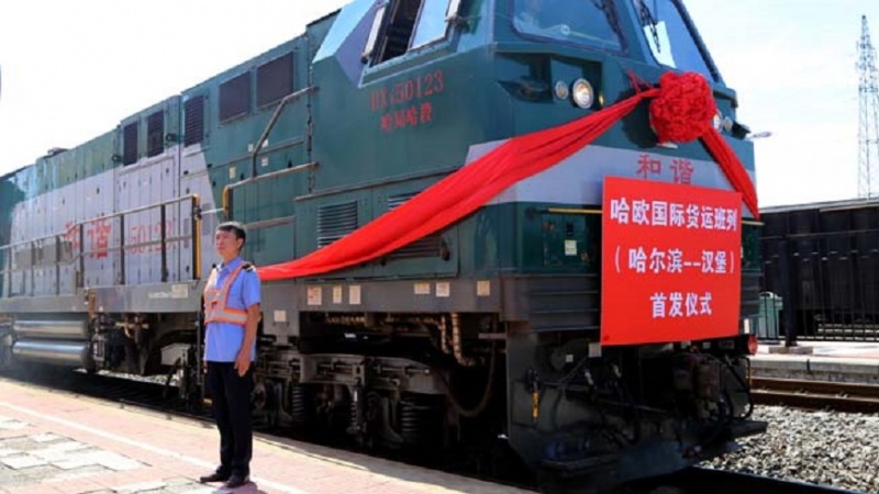 イランと中国の新たな鉄道路線の開通