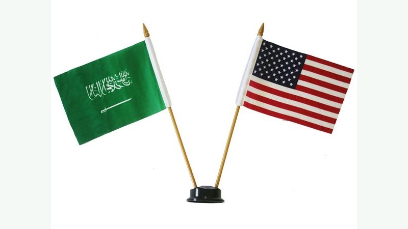サウジアラビアとアメリカの国旗