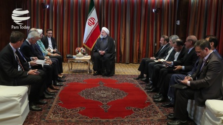 Rouhani mantém conversas com o chefe do FMI