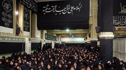 De Yolə Rəhbəri iştiroki Huseyni Aşurə əzodorəti mərosim