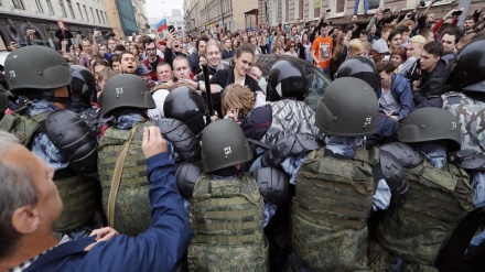 Mais de mil pessoas detidas na Rússia em manifestações contra o governo