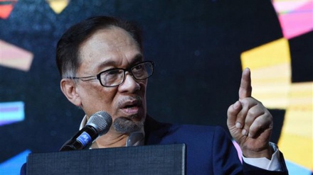 Anwar Ibrahim Siap Negosiasi dengan China soal Laut China Selatan