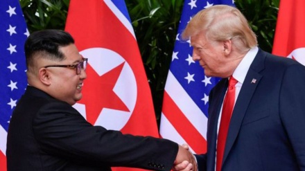 Kim Jong-un fton Trumpin për një takim të dytë