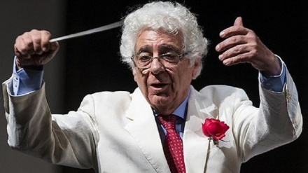 世界的なイランの指揮者、ロリス・チェクナヴァリヤンによるアーシュラーにちなんだ作品