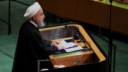 鲁哈尼在联大发表讲话阐述伊朗关于世界和平与互动的立场