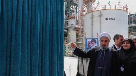 L'Iran: raggiunto 1,85 miliardi di dollari per progetti petrolchimici