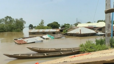 ナイジェリアの洪水で２００人が死亡