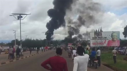 Nigerian gas tanker explosion kills at least 35