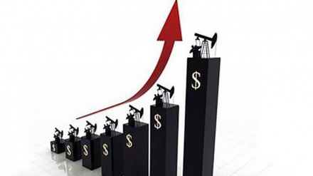 原油価格が引き続き上昇