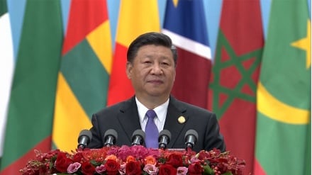 中国国家主席、「中国は平和的な発展の道を歩み続ける」