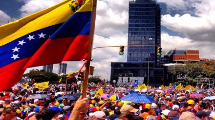 Venezuela fights on!