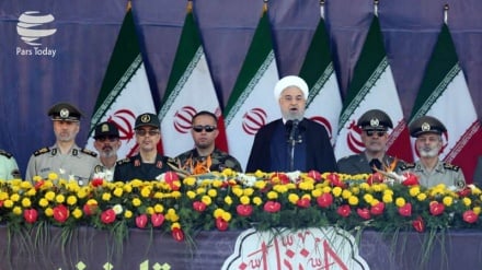 Ruhani: İroni millət ijən dışmenon məyus bəkarden.