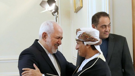 Umman Dışişleri Bakan Yardımcısı, İran Dışişleri Bakanı ile görüştü