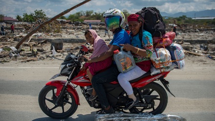 インドネシアの地震と津波により、死者は１７６３人、行方不明者は５０００人に