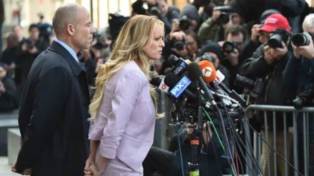 アメリカのポルノ女優、トランプ大統領への訴えを巡る判決に控訴の意向