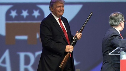 米キニピアック大学世論調査、「アメリカ国民はトランプ大統領を好戦主義者とみなす」