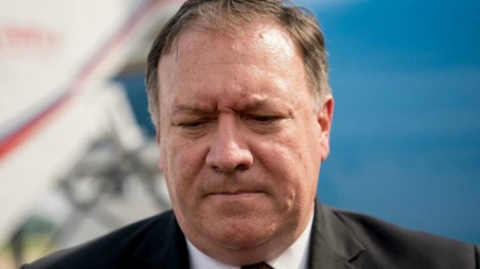 Viaje en avión militar de Pompeo a Irak causa indignación