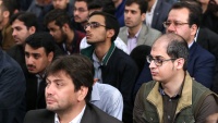 ハーメネイー師、イランの学術分野の優秀な人々や若いエリートたちとの会談