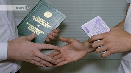 Ҳоким ўринбосари пора билан ушланди