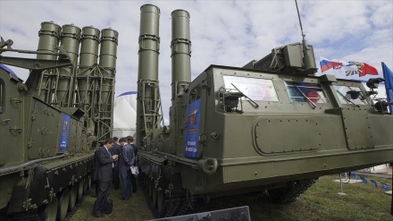 Ushtria venezueliane vendos sistemet S-300, Rusia dërgon bombardues bërthamorë