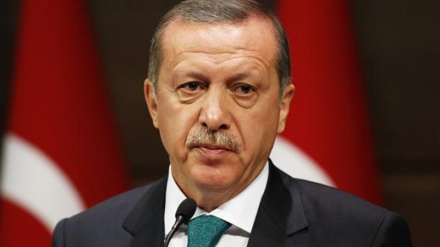 Erdoğan, ABD'nin İran'a karşı yaptırımlarını yeniden eleştirdi