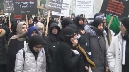 Thousands of people rally in downtown Toronto to mark Arba’een 