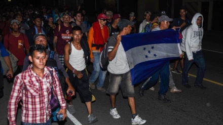 Caravana migrante sigue su camino pese a amenazas de Trump(fotos+video)