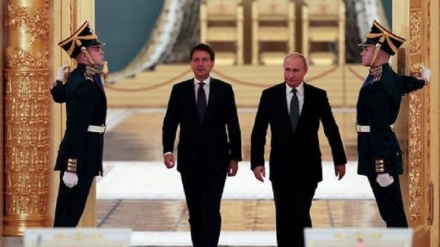 Putin a Conte: Russia ha reputazione di partner affidabile