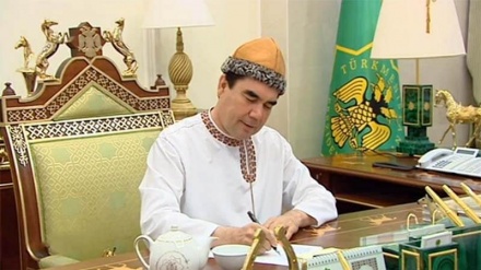 بردی محمداف اصلاحات قانون اساسی ترکمنستان را تأیید کرد