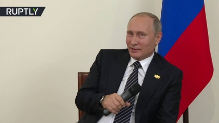 Путин мулоқоти пайти чироқ ӯчди (ВИДЕО)