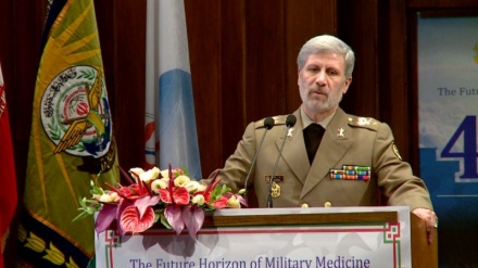 Irán llama a combatir la hegemonía estadounidense