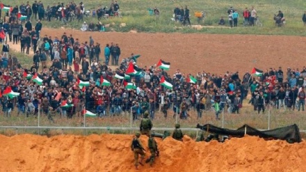 Büyük Dönüş Yürüyüşlerinin 28’inci Cumasında 3 Filistin'li şehit olurken 376'sı da yaralandı 