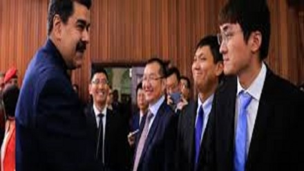 Maduro: “No aceptamos intrigas del norte contra relación entre China y Venezuela”+video