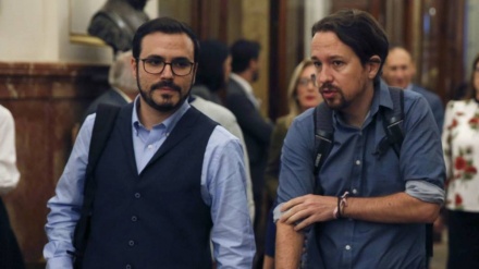 Unidos Podemos intensifica su ofensiva contra la Monarquía