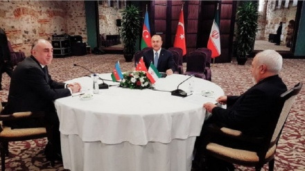 İstanbuli 3 tərəfiyə iclosi oxonə bəyoniyədə i tərəfiyə sanksiyaon məhkum bıə. 